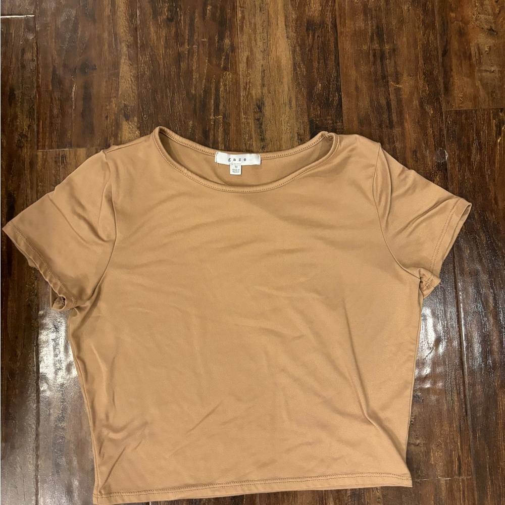 Croptop - Picture 1 of 2